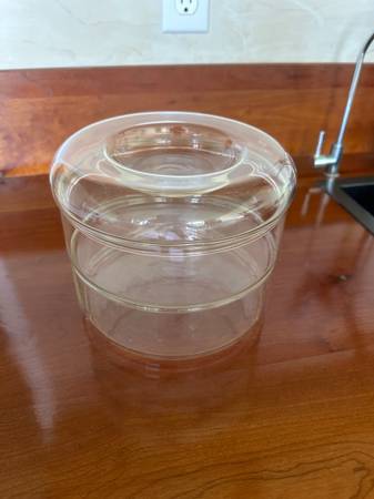 Stackable Glass Food Storage Trays 1