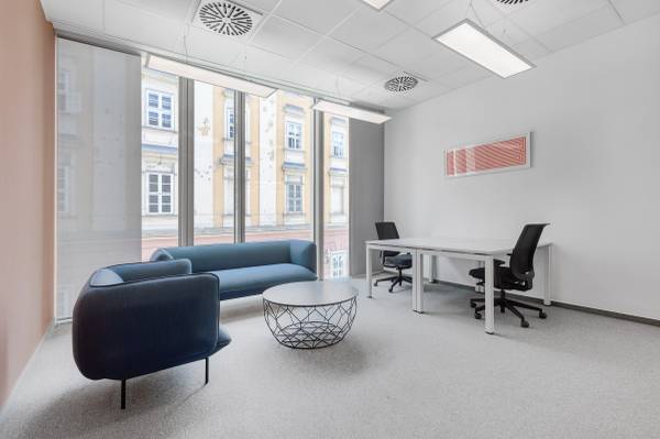 Office space for focused, confidential meetings 1
