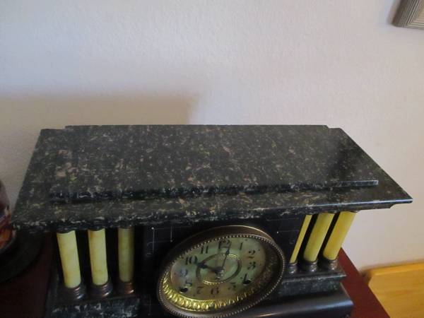 Reloj de chimenea antiguo Seth Thomas - $425 (Acton)62926958329217122