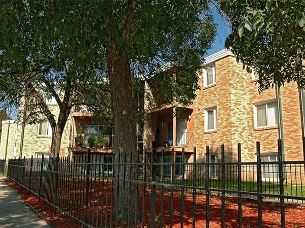 $1,410 / 2br - 860ft2 - Apply within 48 hours of your tour and get free rent until November!!!63990530081794122