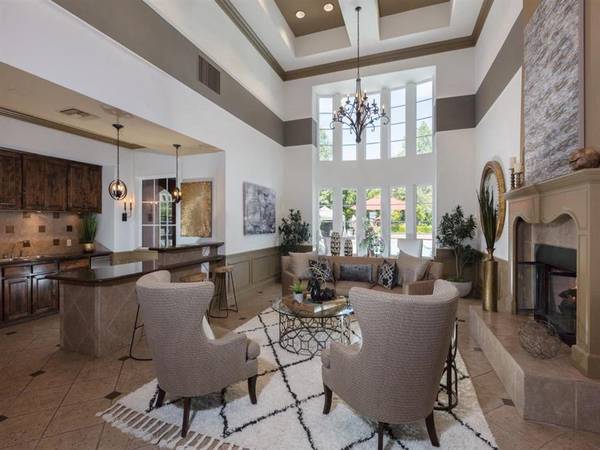 $1,803 / 1br - 715ft2 - Gated Community, Generous Pantries, Lush Landscaping64043838532737122