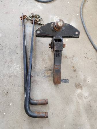 Trailer Hitch/Weight Distribution System 1