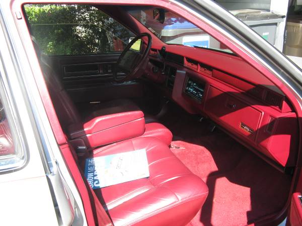 1993 CADILLAC SEDAN DEVILLE DLX-EXC - $11,500 (NE Cobb/Marietta)63620661616643123