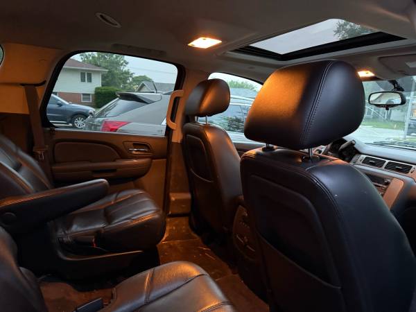 Chevrolet tahoe - $5,799 (Orlandpark)63618795804291124