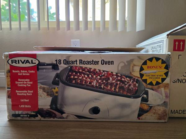 Rival 18 quart roaster oven - $25 (Palm Desert)62926962800899120