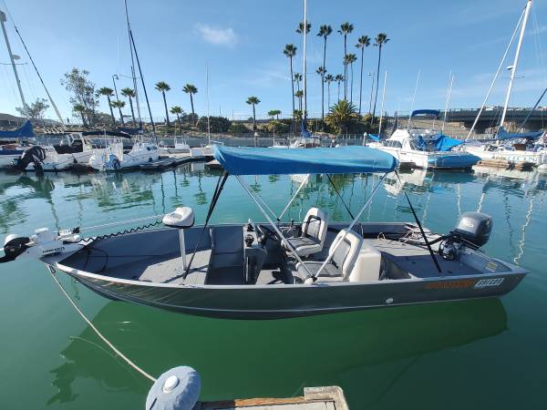 17' Gregor Aluminum Boat 1