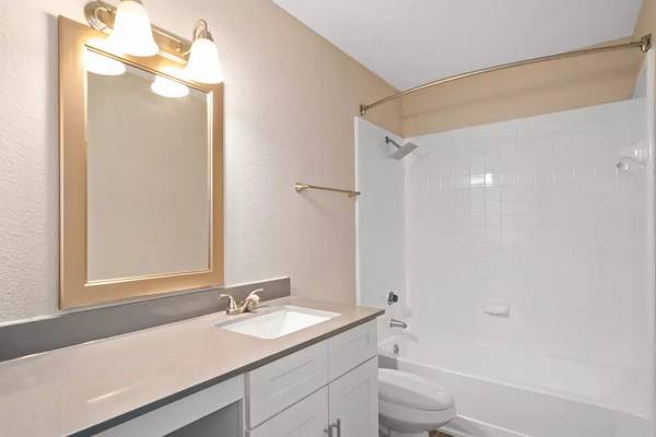 $795 / 1br - 500ft2 - Spacious 1 Bedroom floorplans! Come see our great community! (Fort Worth)63796326828929122