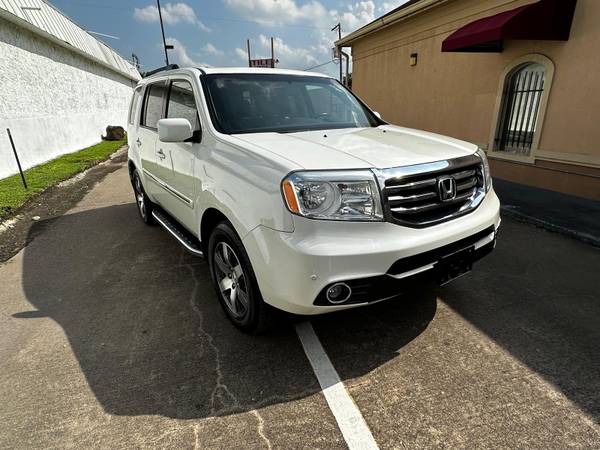 2015 HONDA PILOT TOURING TÍTULO LIMPIO SIN ACCIDENTES - $10,500 (Houston)63617101894787121