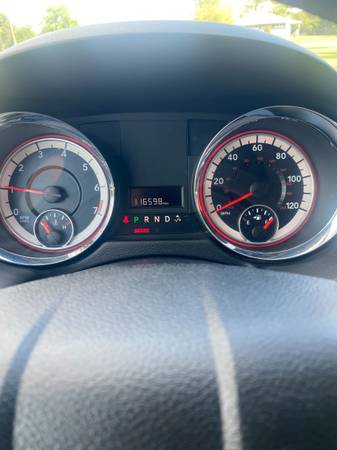 2017 Grand Caravan - $8,000 (Lebanon)63477801954435124