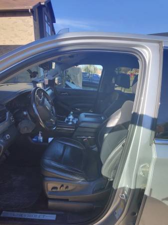2018 Chevrolet Suburban - $16,500 (Dallas)63439654760065122