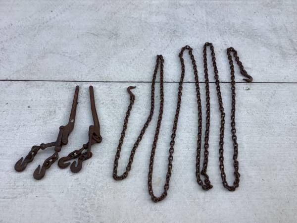 Tow chain and binders 1