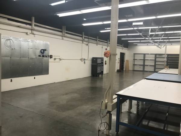 LAB / FLEX SPACE FOR LEASE – MOVE-IN READY! 1