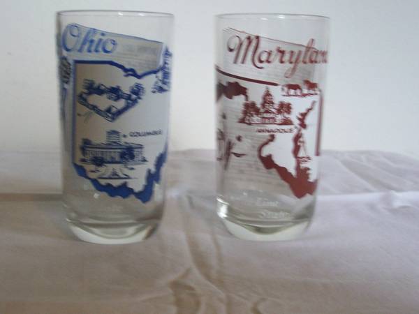 Seven🎶SONG🎶GLASSES made by Hazel-Atlas for Big Top Peanut Butter 1