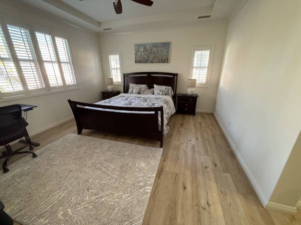 4 bedroom 3 full bathroom fully furnished in irvine 1