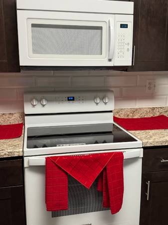 $900.00 / 1br - Unit B63882462903425123