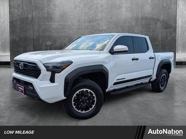 Camioneta Toyota Tacoma 4WD 4x4 de 2024, Cabina Crew - $44,449 (Llame al *(224) 207-8552* para Confirmar Disponibilidad de Inmediato)63619012213889120