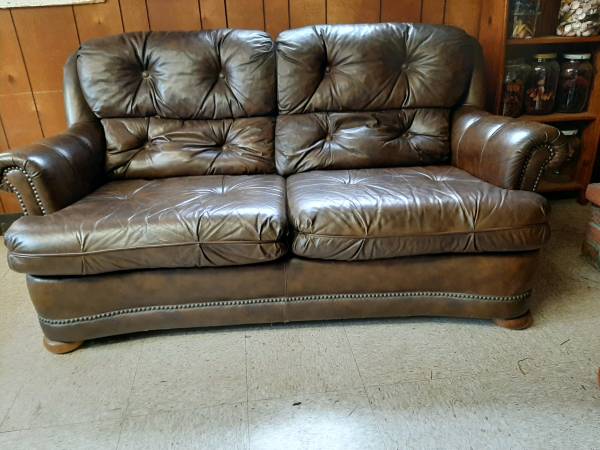 BROWN LEATHER COUCH 1