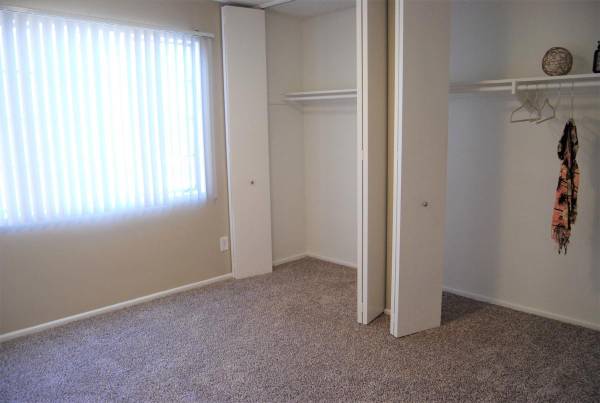 $2,075 / 1br - 840ft2 - Full appliance package, Breakfast bar, Clubhouse (Chatsworth Ca located in the North, West side of the SF)63668271217025121