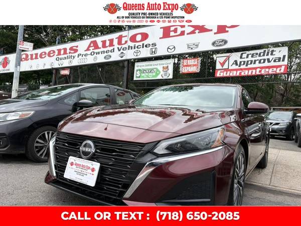¡Mira lo que acaba de llegar! Un Nissan Altima 2023 con solo 33.519-manhatta - $17.995 (Woodside)63654722148097122