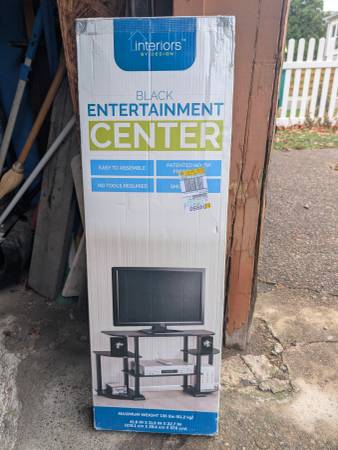 Entertainment stand 1