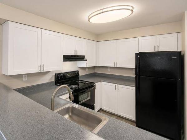 $2,036 / 3br - 1069ft2 - Keyway Apartments $1,000 Visa gift card raffle! Tour now to enter! (Port Orchard)63786708004867120