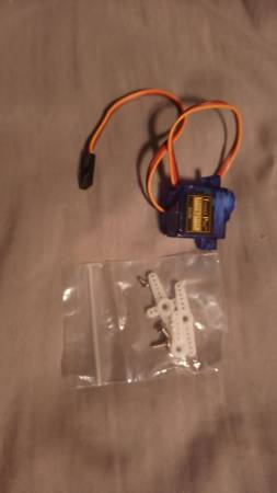 Tower Pro micro servo 1