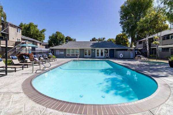 $2,471 / 1br - 573ft2 - Spacious Walk-In Closets, 1BD 1BA, Situated in Union City! (fremont / union city / newark)63799516472321121