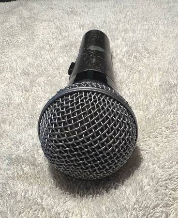 MICRÓFONO DINÁMICO VINTAGE SHURE MODELO PE505P CON BOLSA - $95 (Granada Hills)63471469363971123