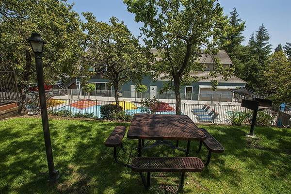 $2,295 / 2br - 1105ft2 - W/D, Playground, Swimming Pool, Fitness Center (fairfield / vacaville)63938624554883123