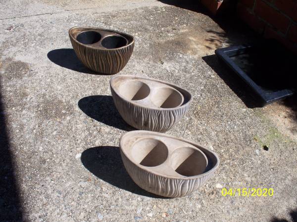 3 ceramic planters or cup holders for outside 1