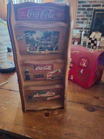 Vintage Coca-Cola wall  display case 1