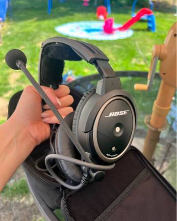 A20 headset 1