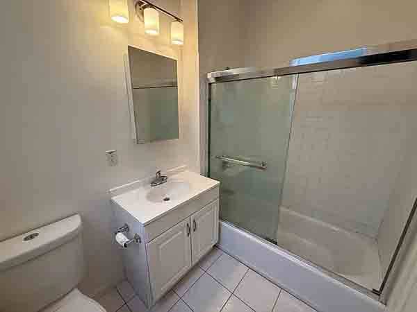 $1,025 / 3br - Un apartamento luminoso y acogedor de 3 habitaciones y 1 baño (San Francisco, CA)63667994823297123