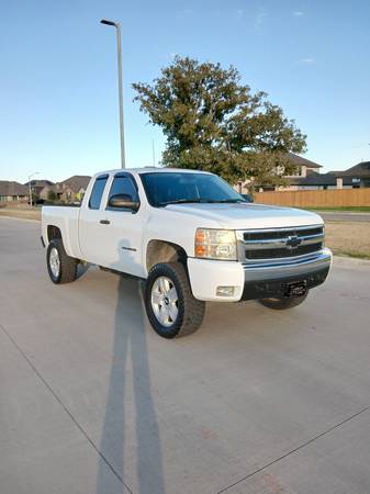 NNBS Chevy Silverado Z71 4x4 - $163439166041089121