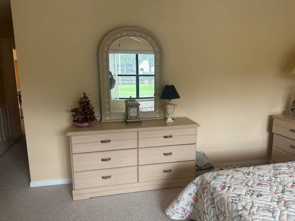 Estate sale Coconut Creek 10/16 10:00-3:00 (Tamarind Village)64141763535105122