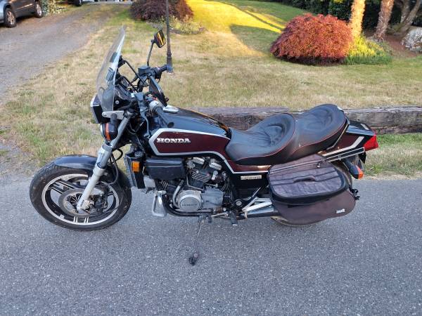 1984 Honda Sabre 700 VF700S