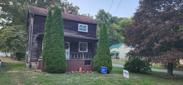 $89,900 Extensively Updated! 2-bedroom home (Clymer)64013372878209120