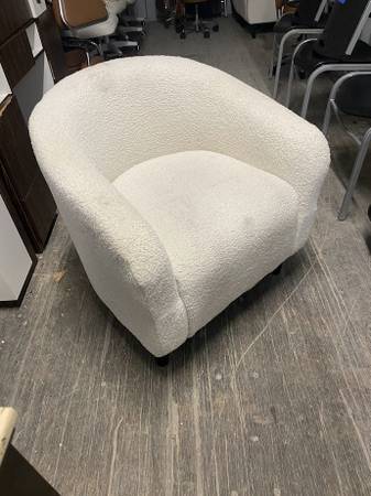 White Boucle Accent Barrel Chairs 4 Legs 5 Avail Used Good Cond 1