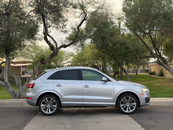2015 Audi Q3 2.0 T Quattro Prestige, AWD , 108k miles, Excellent Cond.