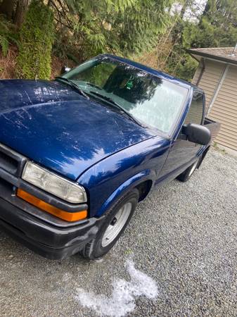 2003 s10 single cab 4 cyl 5spd 1