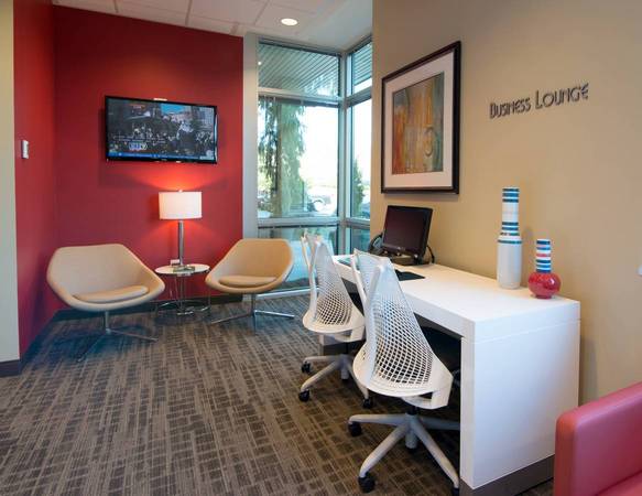 $547 🏡Bothell Realtor Office – Free Parking + Perks" - 3 Person Team room (Bothell)63862289258627123