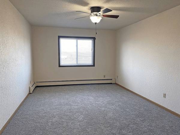 $1,095 / 2br - 1097ft2 - A Home You Can Be Proud Of! (Conveniently located US HWY 10 & HWY 23)63988653652610123