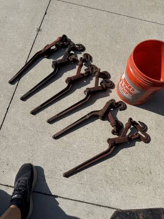 Chain Binders 1