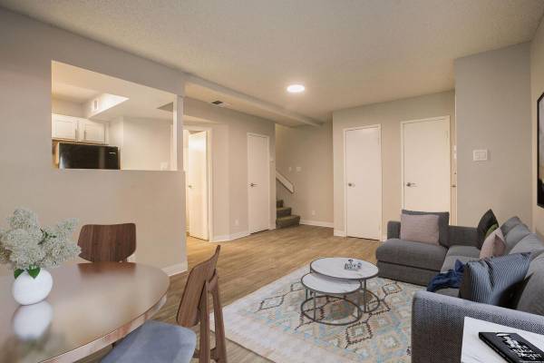 Disposal, Heating, Maintenance on site, Ceiling Fans 1