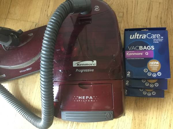 Kenmore Vacuum 1