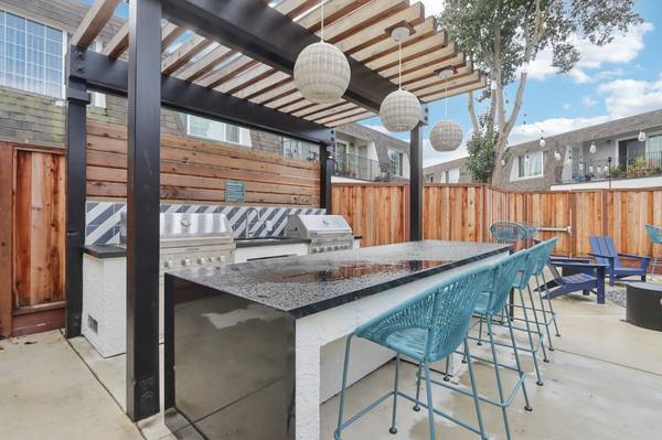 $2,149 / 1br - 621ft2 - Swimming pool, On-Site Maintenance, Controlled access (alameda)64011484370562123