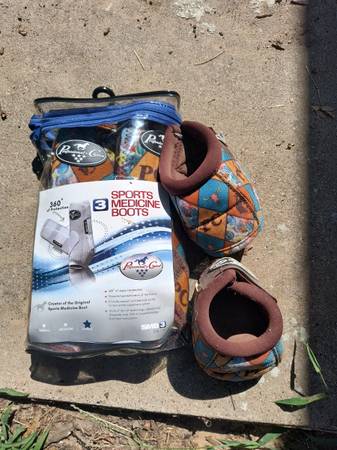 SMB splint and bell boots size large 1