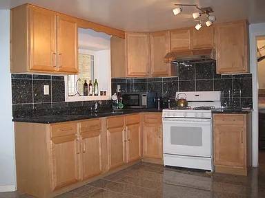 $1,600 / 2br - 1100ft2 - $1,600/2br- Check out this beautiful lower unit at Albany Park (Albany Park)64041476148483121