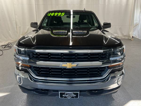 2018 Chevrolet Silverado 1500 LT - Photo 2