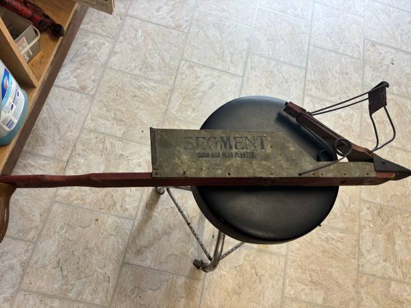 Antique corn and bean planter 1